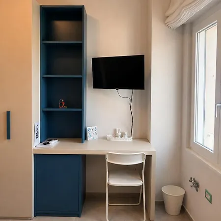 Blue Trani, Sea View &